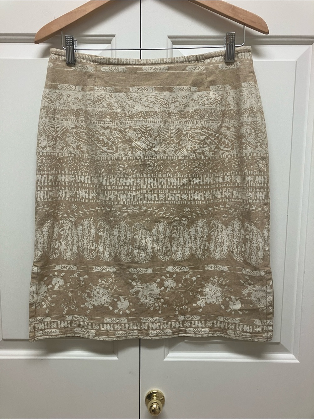 Liz Claiborne vintage Skirt, cotton with stretch, beige cream print, 10P